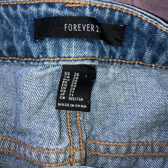 Forever 21 Jeans - Picture 3 of 4